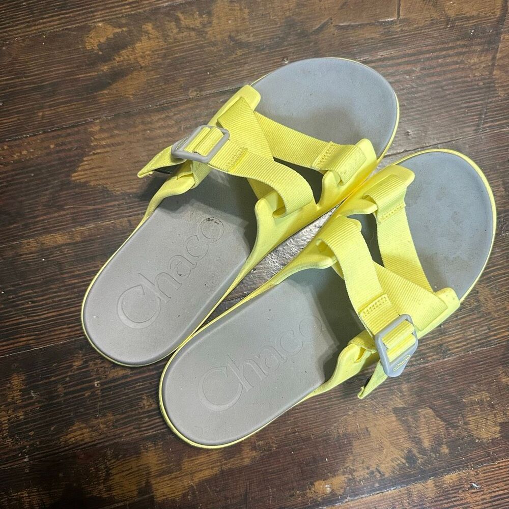 Chaco slides yellow strappy gorpcore W11 slip on sandals